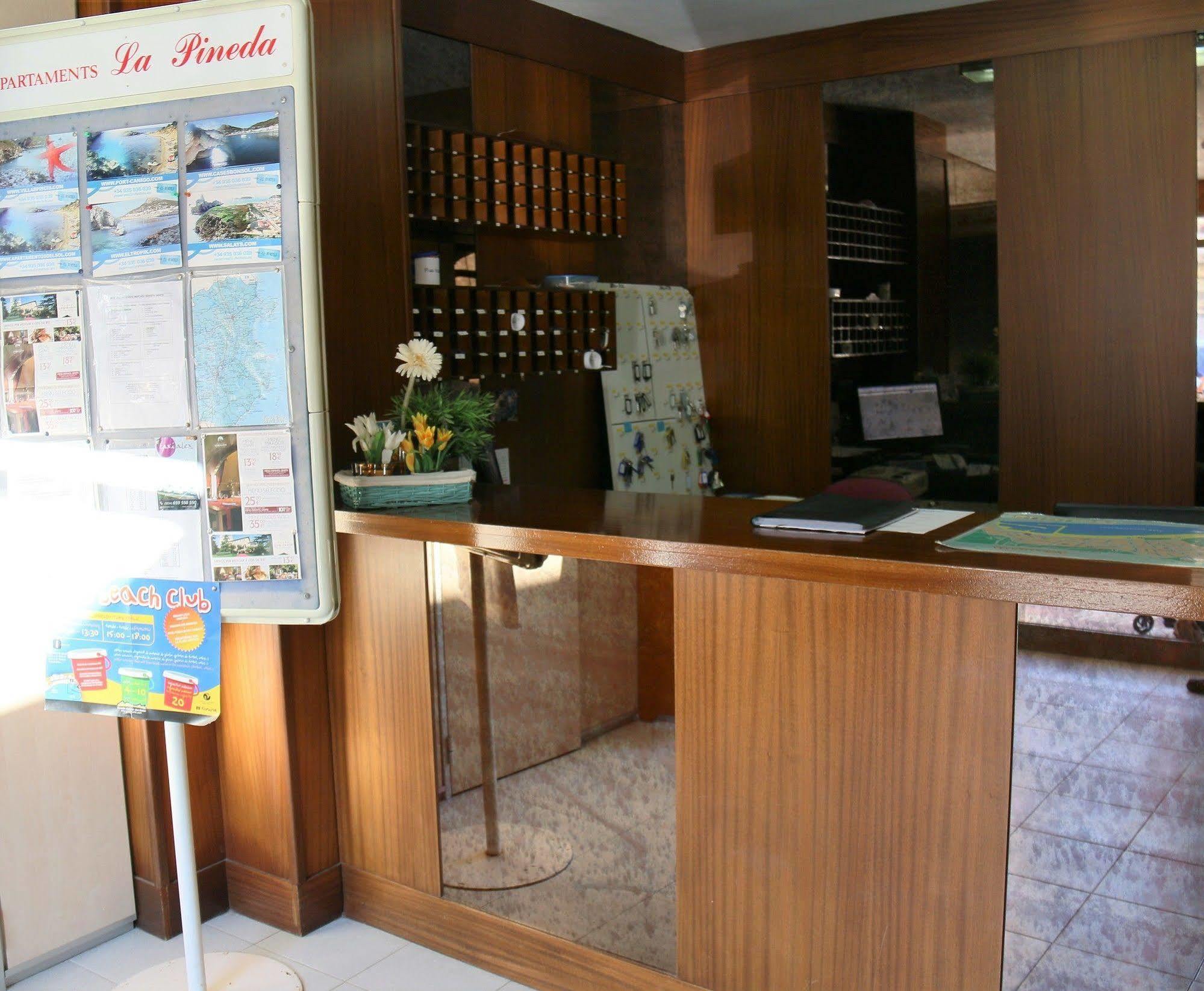 Rvapartaments La Pineda 레스타르티트 외부 사진