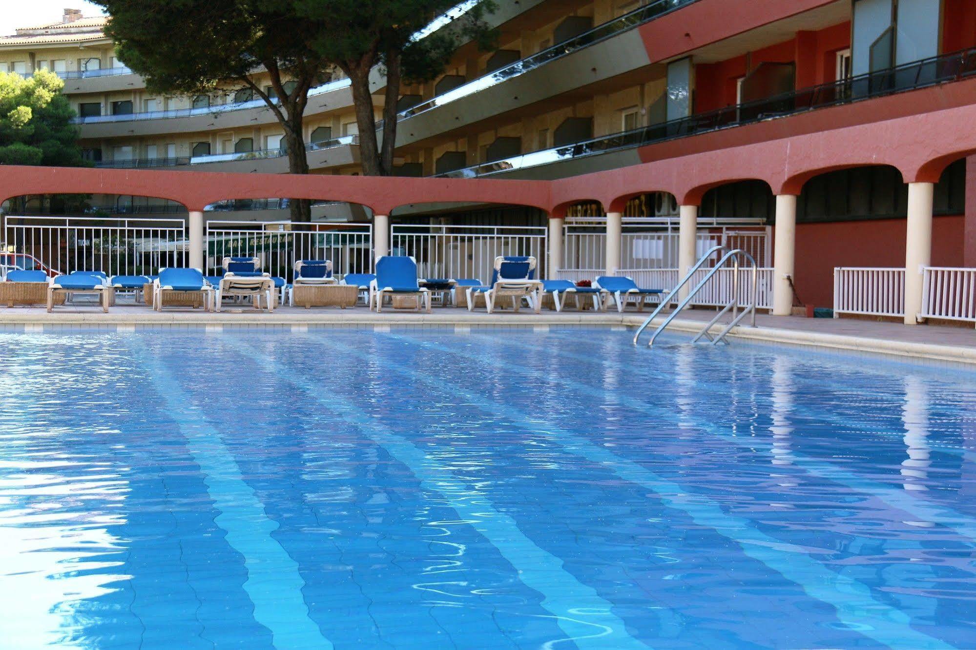 Rvapartaments La Pineda 레스타르티트 외부 사진